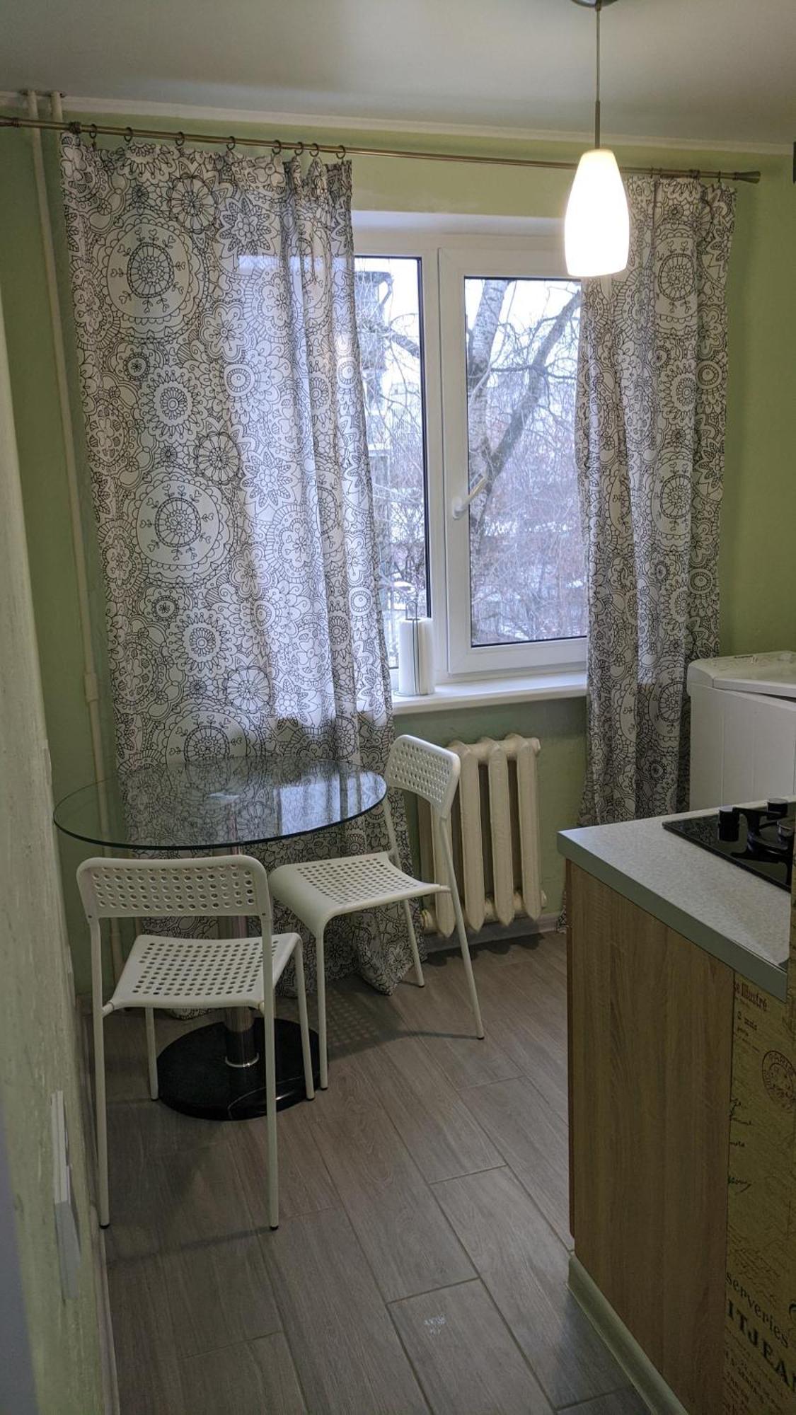 Apartment Near City Center On Peremohy Avenue 46 Чернихив Екстериор снимка