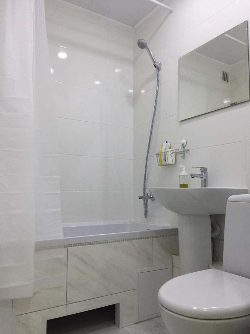 Apartment Near City Center On Peremohy Avenue 46 Чернихив Екстериор снимка
