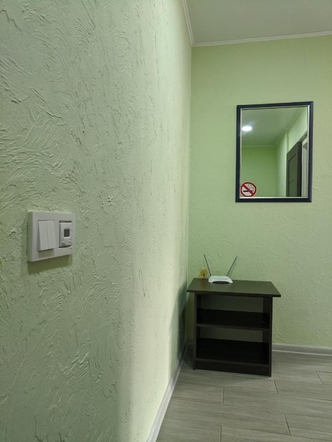 Apartment Near City Center On Peremohy Avenue 46 Чернихив Екстериор снимка